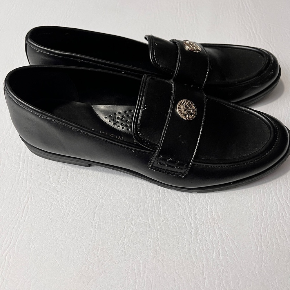 Anne Klein Black Leather Slip-On Loafers with Gold Accent size 8